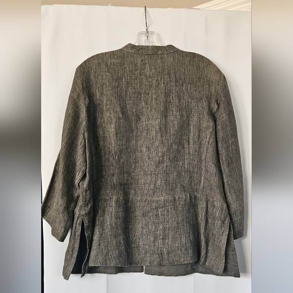 Eileen Fisher four button 3/4 sleeve linen jacket size‎ large - Picture 6 of 7
